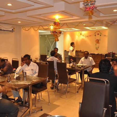 Hotel Sms Grand Inn Vellore Bagian luar foto